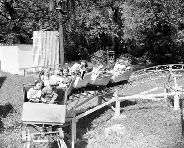 Edgewater Park - Old Photo From Wayne State University Library